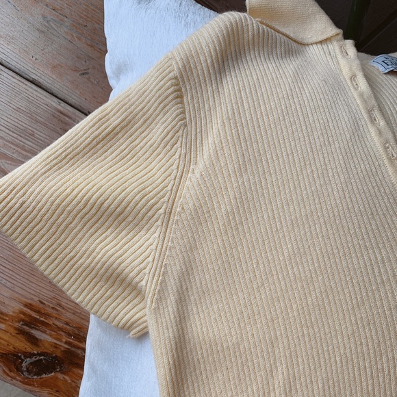 Vintage Yellow Short Sleeve Polo Top - Picture 9 of 13